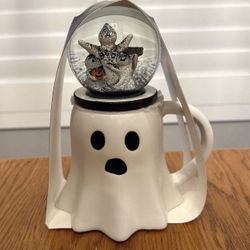 $10…New Ghost Mug & Globe Lid. Please pickup in the area of 36th Ave and Pinnacle peak within 24hours of take greatly appreciated. No holds. Thank you