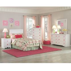 Save today on new Beautiful white bedroom suite set