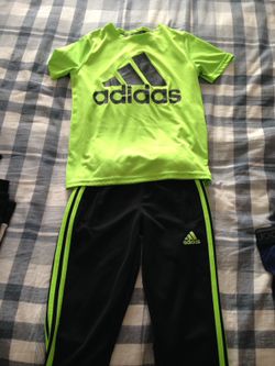 Child's jogger set xs