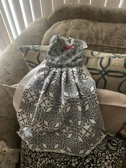 Hand Made Aprons And Dish Towels