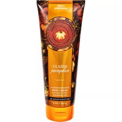 Brand New Sealed Bath & Body Works Ultimate hydration Body cream 8oz