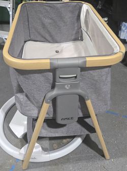 Cleaned adjustable Crib