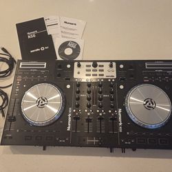 Numark NS6 DJ Controller