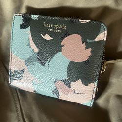 Kate Spade ♠️ Wallet 