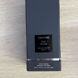 Tom Ford Our Wood BRAND NEW SEALED (NEGOTIABLE)