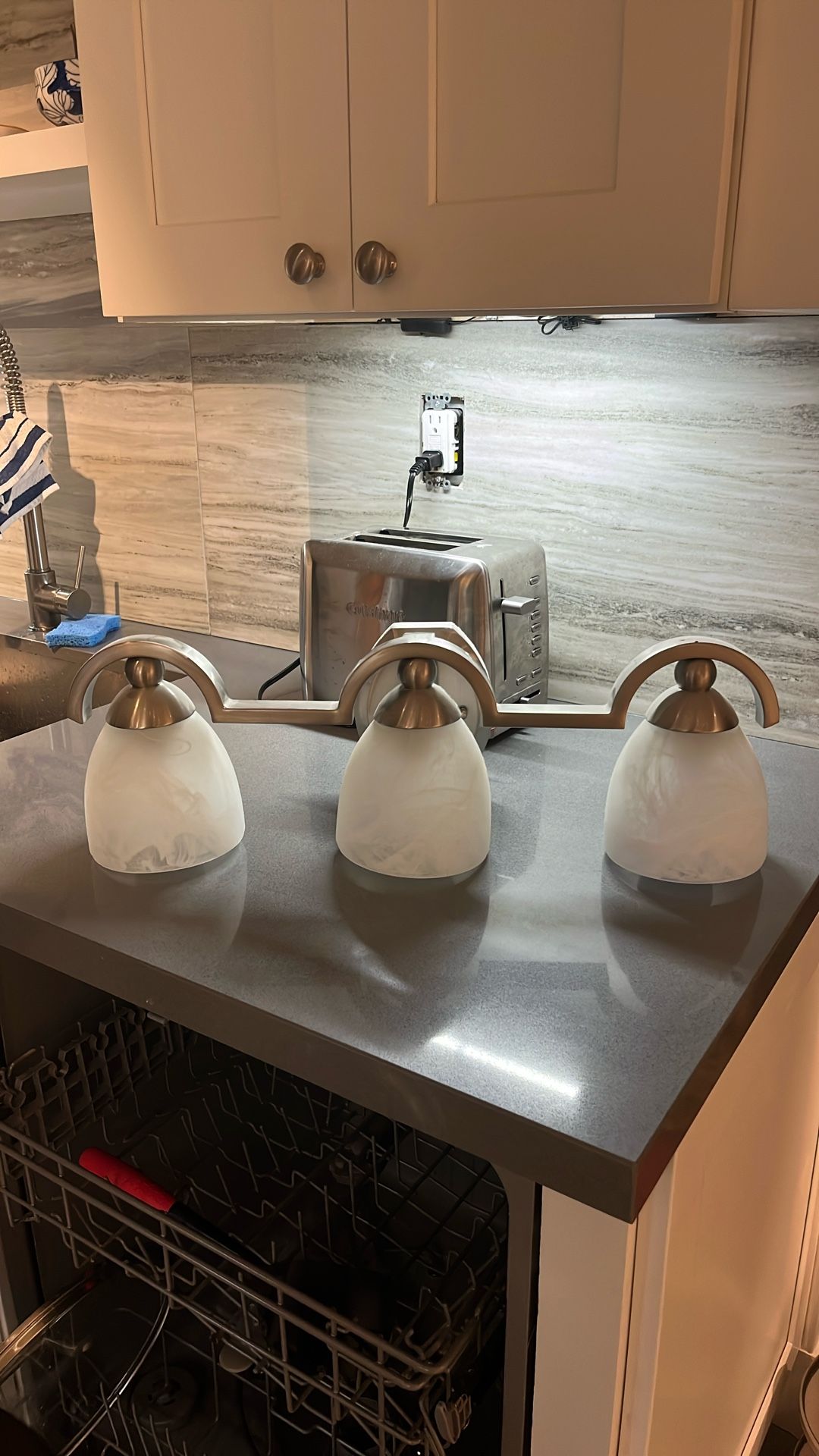 Lighting Fixture