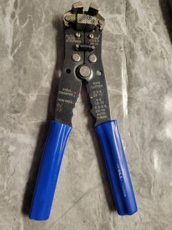 Cornwell  CTG5008 - Self Adjusting Wire Stripper