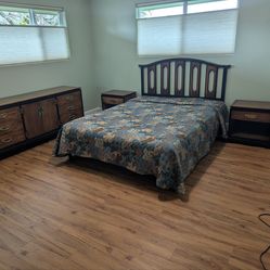 Lane Queen Bedroom Set