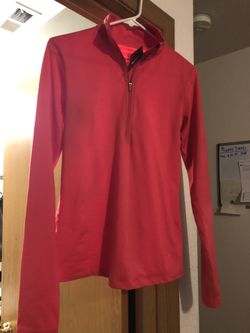 Women’s Nike dry fit