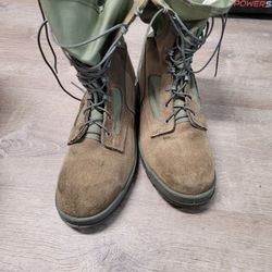 Belleville Military Boots Size 10.0 W