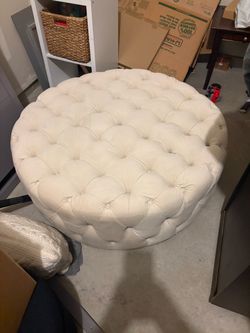 Large Round Tufted Ottoman