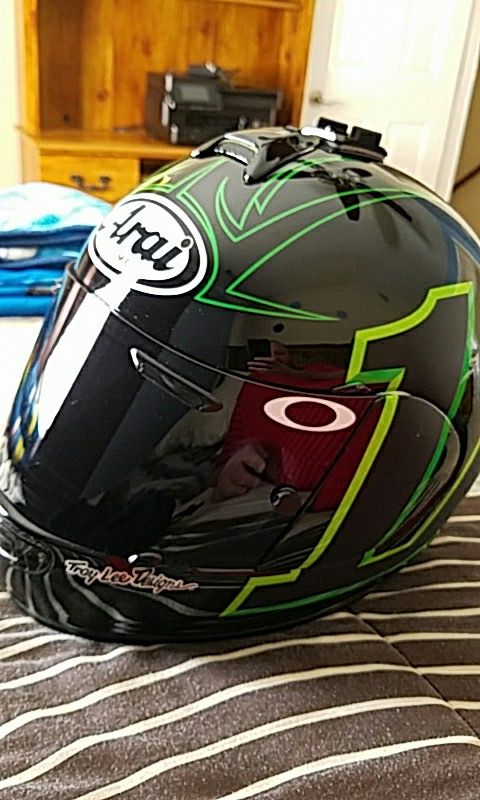 Arai Helmet Size XXL Fits XL