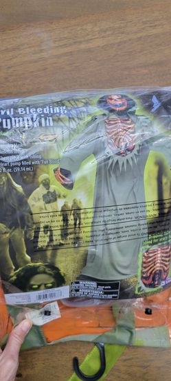  Bleeding Pumkin Halloween Costume 