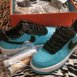 Nike Air Force Tiffany Size 10.5 Ds