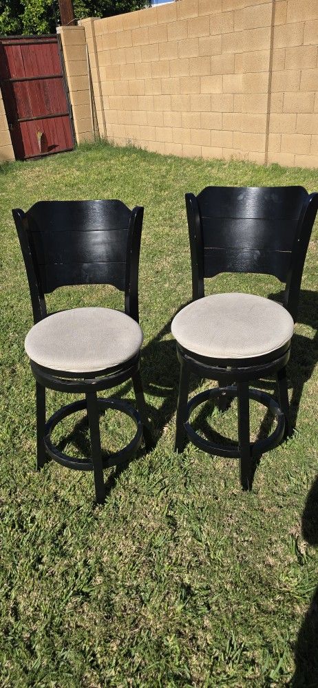 Bar Stools 