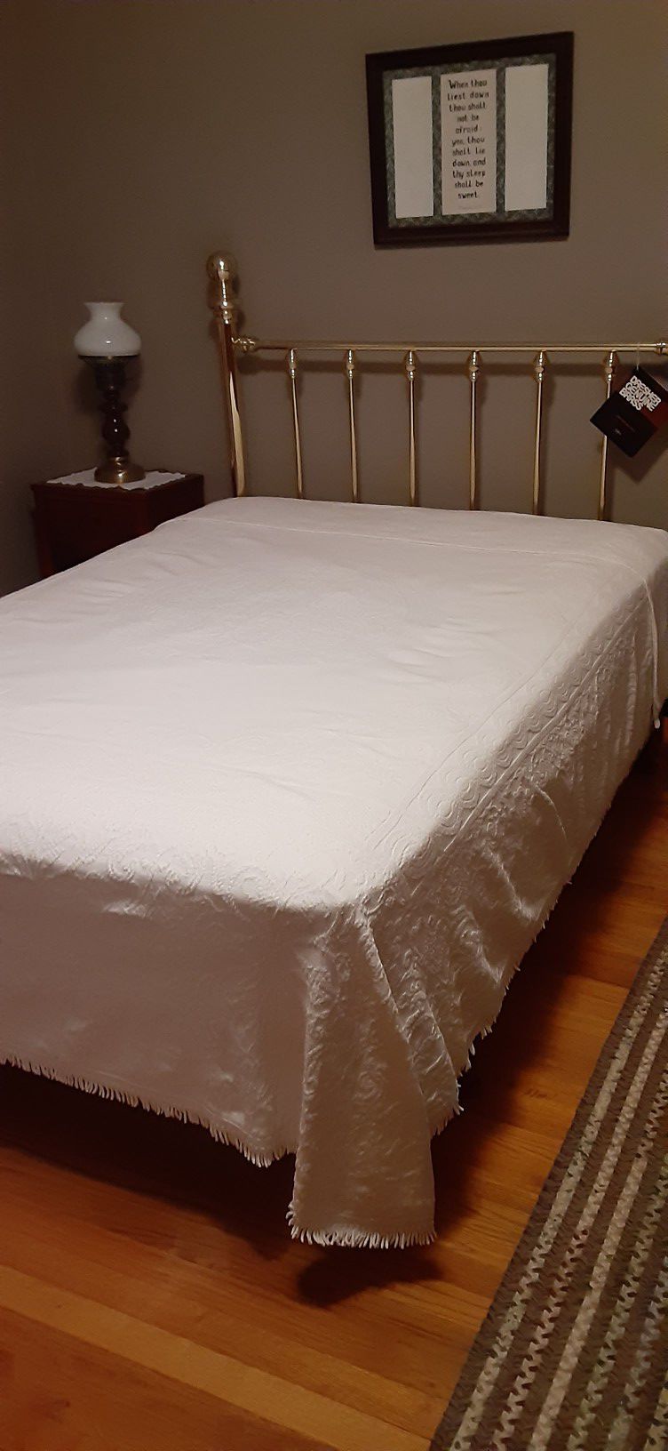 COMPLETE BED -- FULL SIZE WITH MATTRESS, BOXSPRING, FRAME AND GORGEOUS GENUINE BRASS HEADBOARD