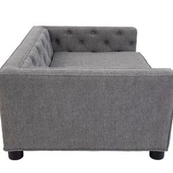 LA-Z-BOY Franklin Dog Sofa with Pillow