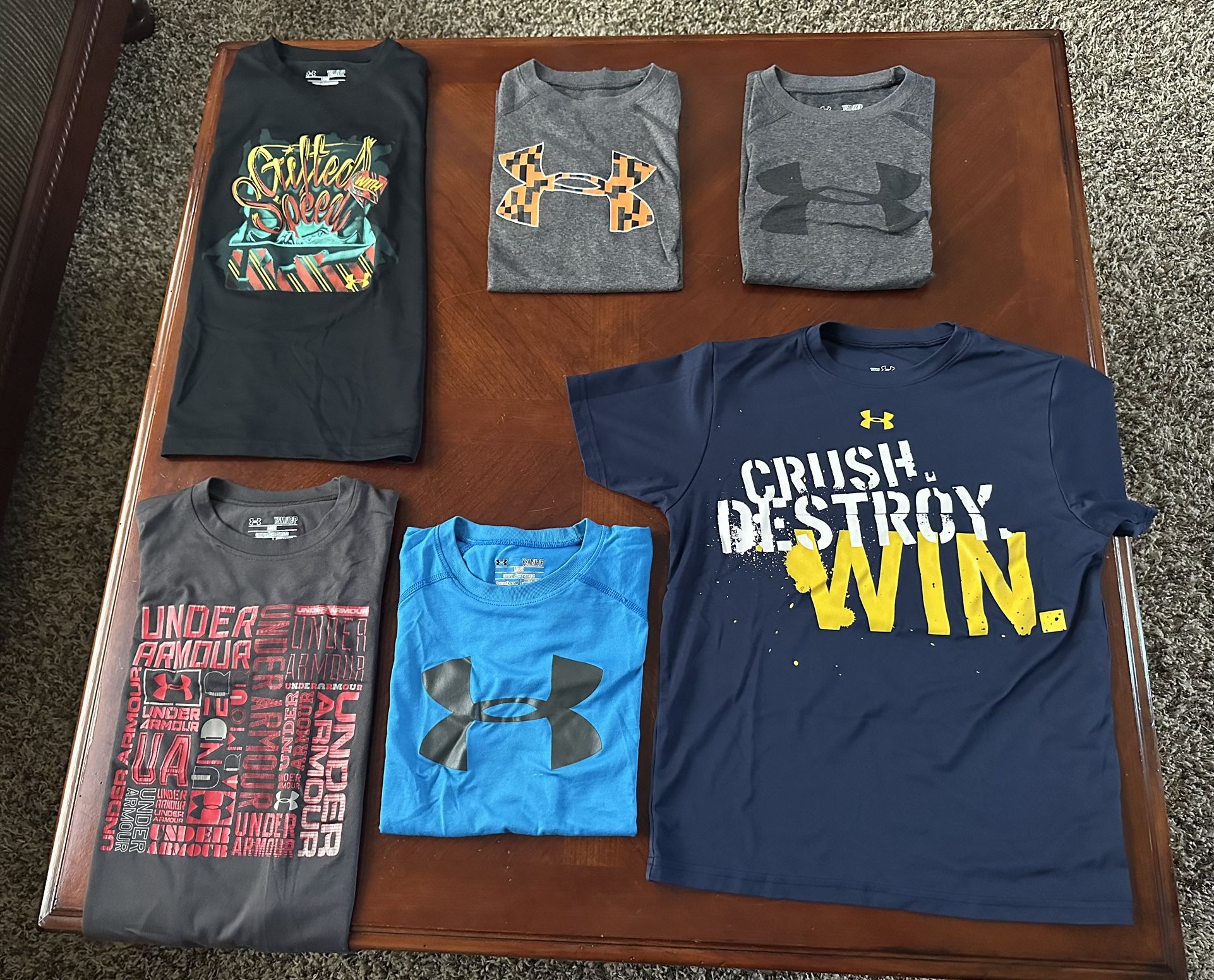 💙 Under Armour Athletic Wear Shirts LOT Size Youth Kids Small from smoke and pet free home in like new condition. 3 shirts are athletic wear materia
