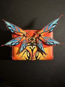 Loungefly Disney Avatar 2 Taruk Banshee Moveable Wings Zip Around Wallet