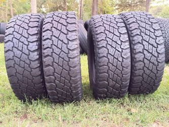 Cooper Discoverer S/T Maxx 265/70R17 — Full Set