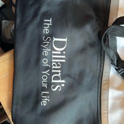Dillard Zipper Carry Bag