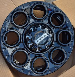 2026 FORD F250 RIMS OEM NEW......( 8 LUG )