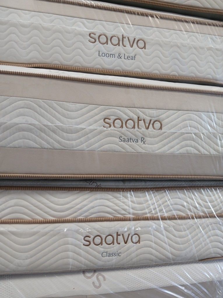Saatva Classic 11" and 14" Pillow Top Mattress Queen 