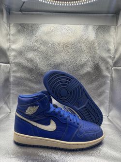 Air Jordan 1 high hyper Royal