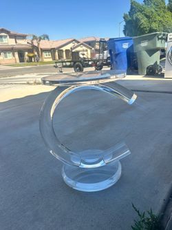 Acrylic table