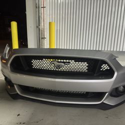Ford mustang bumper