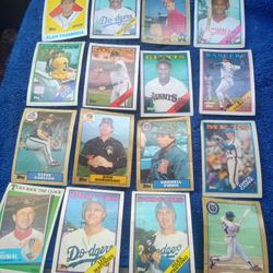 4 Sale Collectibles Cards Baseball Cards Good Condition Araund 800 Total Diferente  Mark Offer 