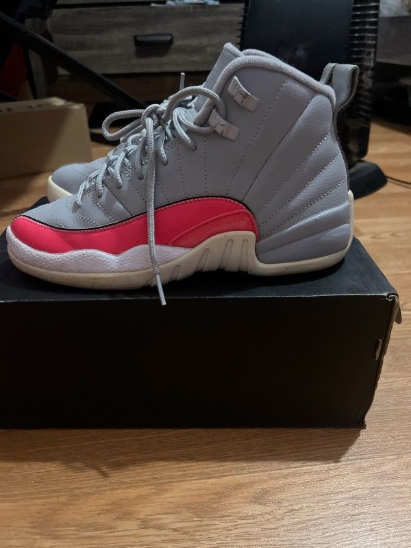 Air Jordan 12 Retro GS 'Racer Pink" 2019 - Size 6Y (Fits Size 7.5 Women)

