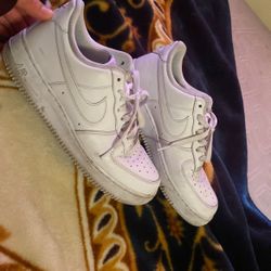 Nike Air Force 1