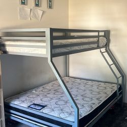 *LIMITED STEAL DEAL* Bunk bed