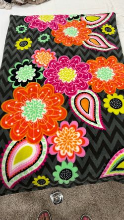 Vera Bradley fleece throw blanket