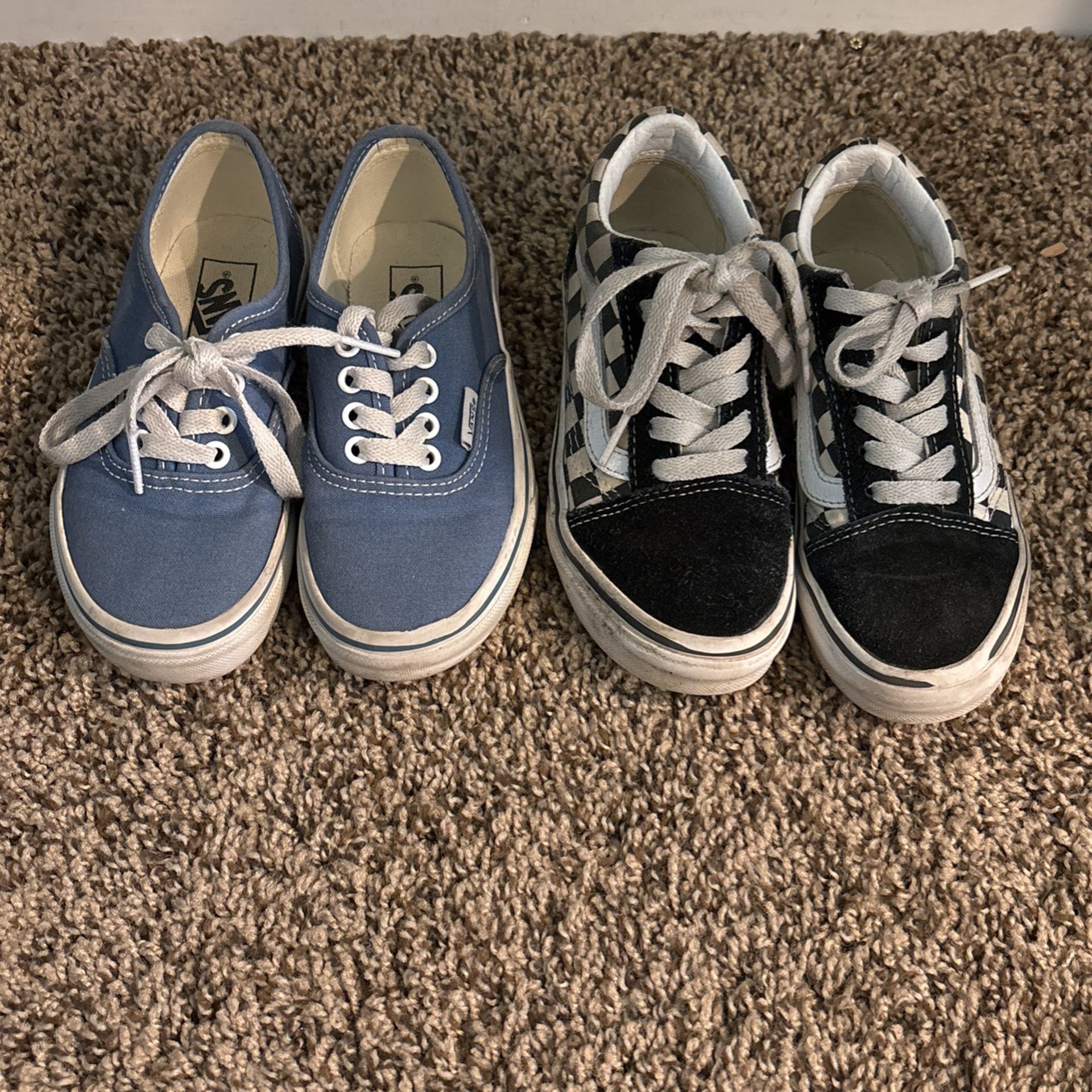 Vans Kids Shoes SZ 12, Selling as A LOT