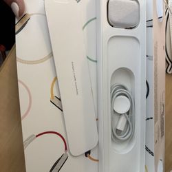 Apple Watch Series 8 Gold Stainless Steel 45mm