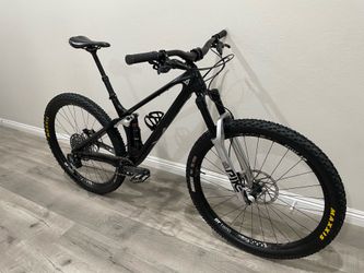 CARBON 2022 YT Izzo Blaze 29er MTB SRAM GX 1x12 Size MEDIUM