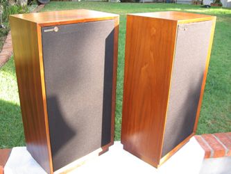 Vintage Rectilinear III "Highboy" speakers - excellen