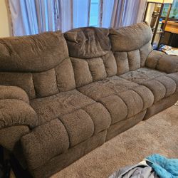 Reclining Couch 