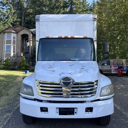 2008 Hino 268
