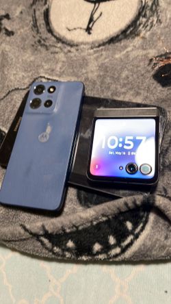 Motorola - razr 2025 256GB Ed) - Koala Gray  and moto g stylus - 2025