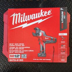Milwaukee 2472-21XC M12 600 MCM Cable Cutter Kit