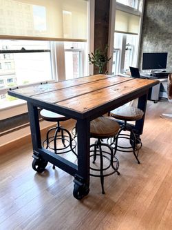 Designer Industrial Reclaimed Wood Dining Table + 4 Stools