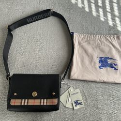 Burberry Leather Note Bag