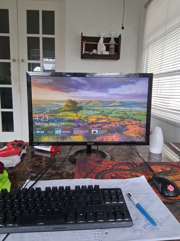 PC MONITOR