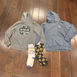 2 surf/skate hoodies and 2 pairs of vans socks