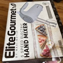 5 Speed Hand Mixer Perfect For Bread Makers 