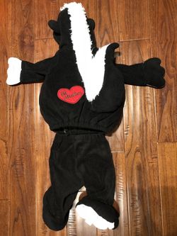 Old Navy little Stincker custome