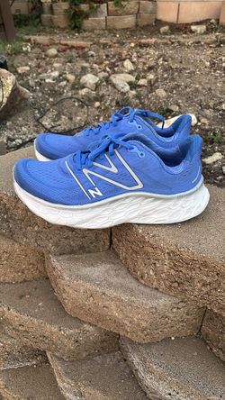 New Balance Women’s SIZE 10 Fresh Foam X4 V4 Running Shoes